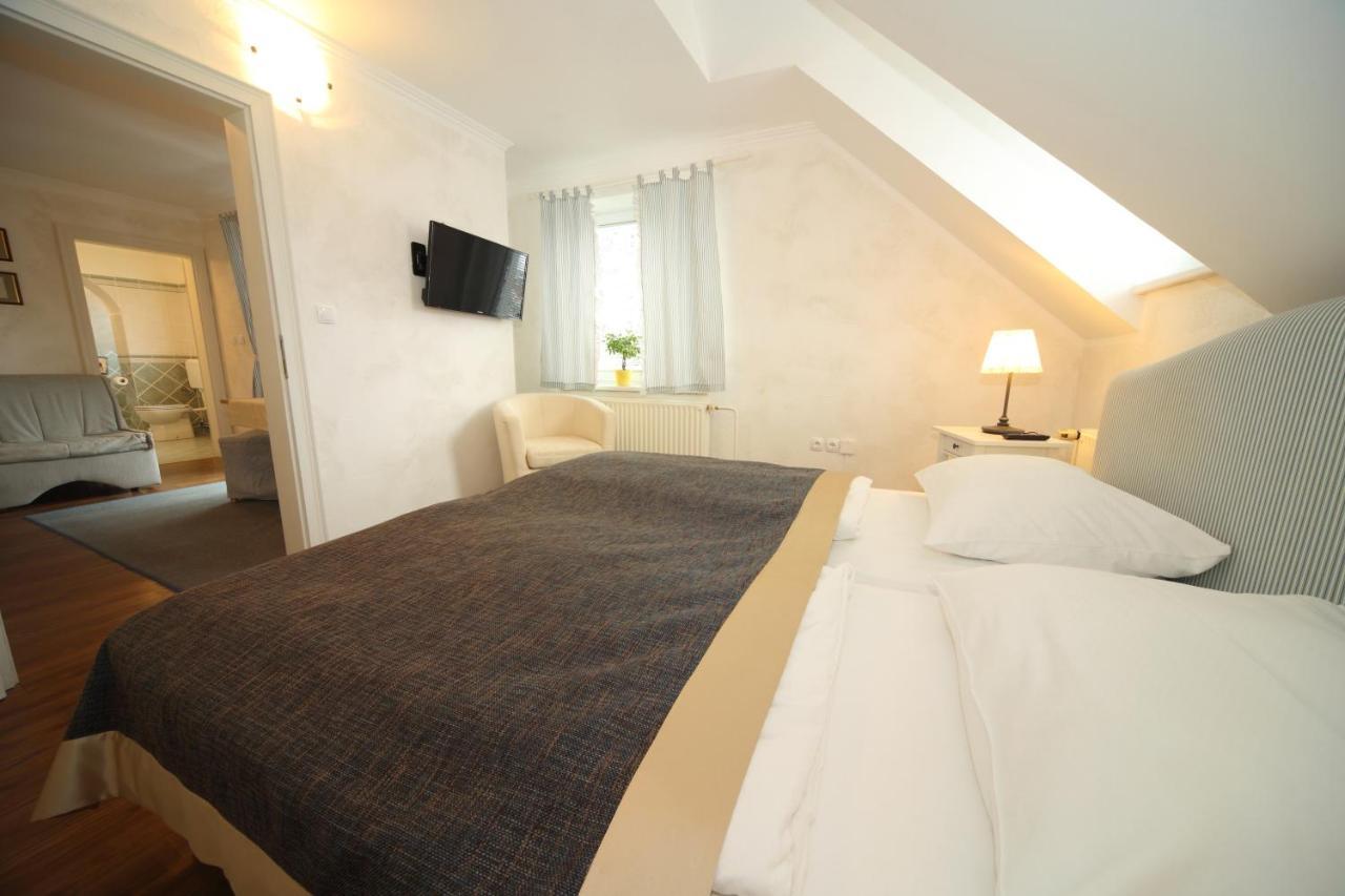 Vila Edelweiss Rooms&App Kranjska Gora Esterno foto