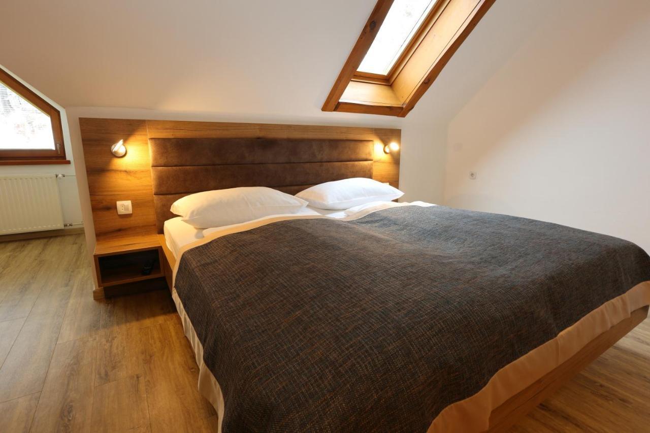Vila Edelweiss Rooms&App Kranjska Gora Esterno foto