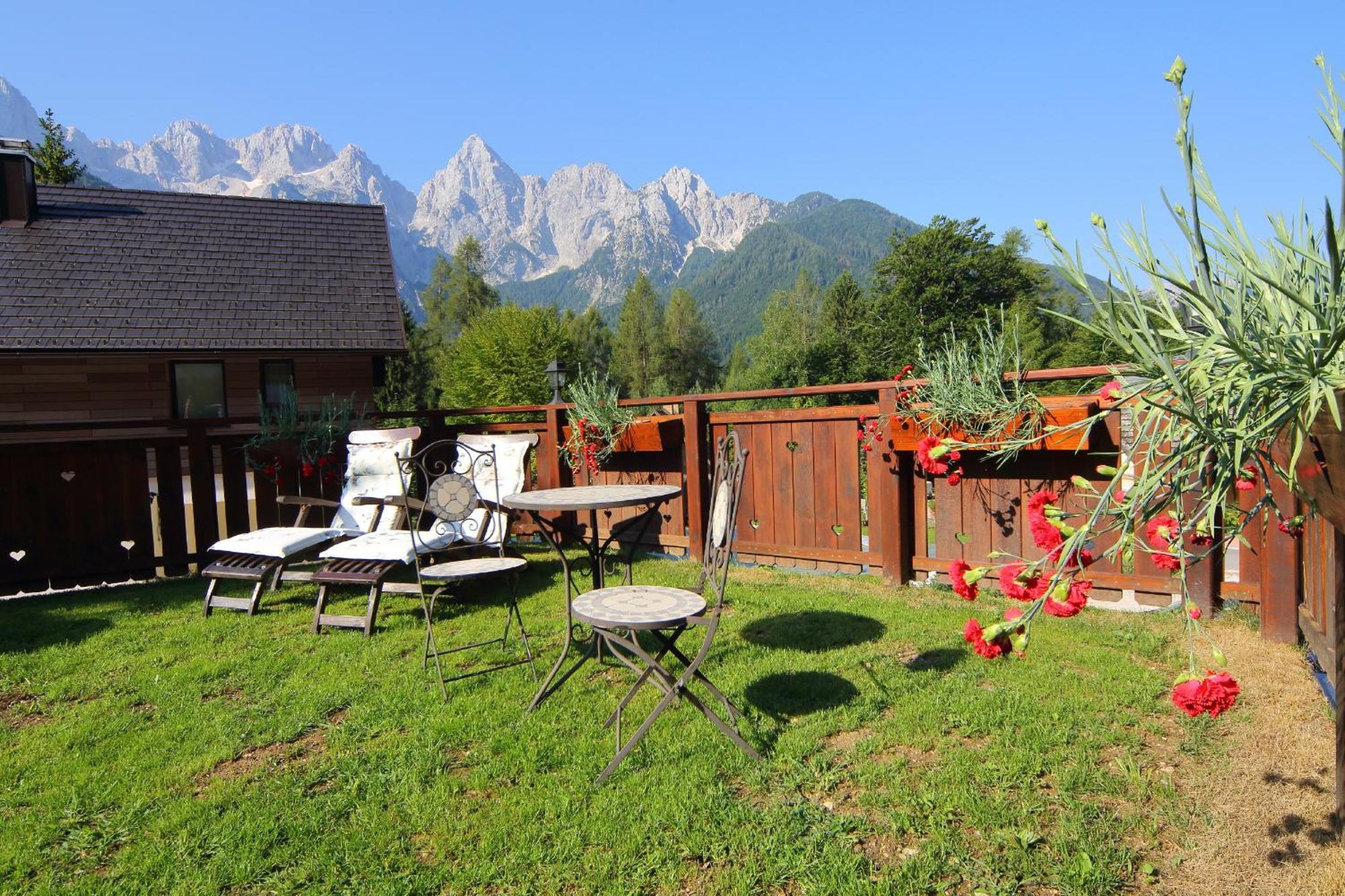 Vila Edelweiss Rooms&App Kranjska Gora Esterno foto