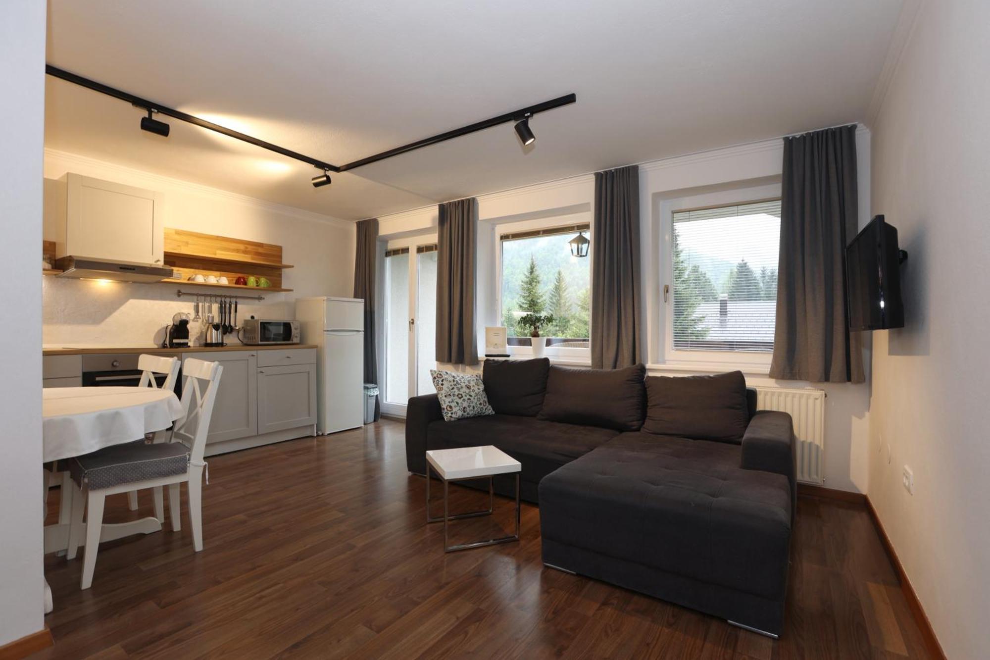 Vila Edelweiss Rooms&App Kranjska Gora Esterno foto