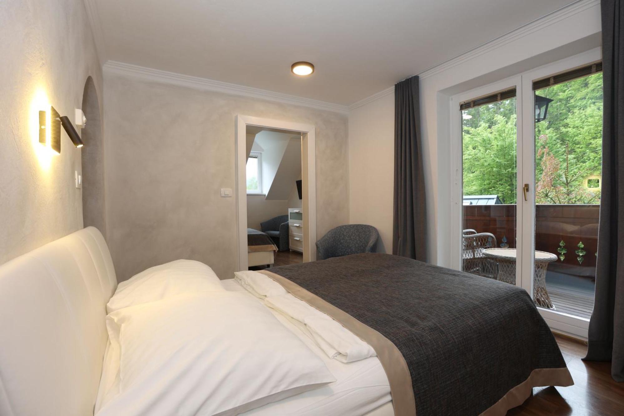 Vila Edelweiss Rooms&App Kranjska Gora Esterno foto